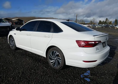 2021 Volkswagen Jetta 1.4T Sel z USA, uszkodzony, nr VIN 3VWE57BU7MM100869